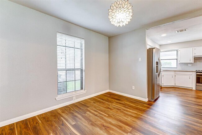 Building Photo - 1522 Mayweather Ln