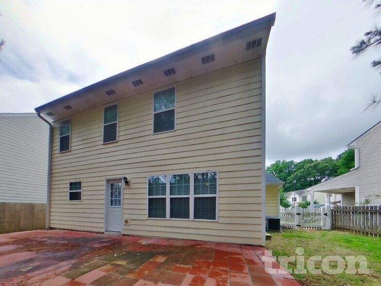 Building Photo - 47 Rosemont Ct