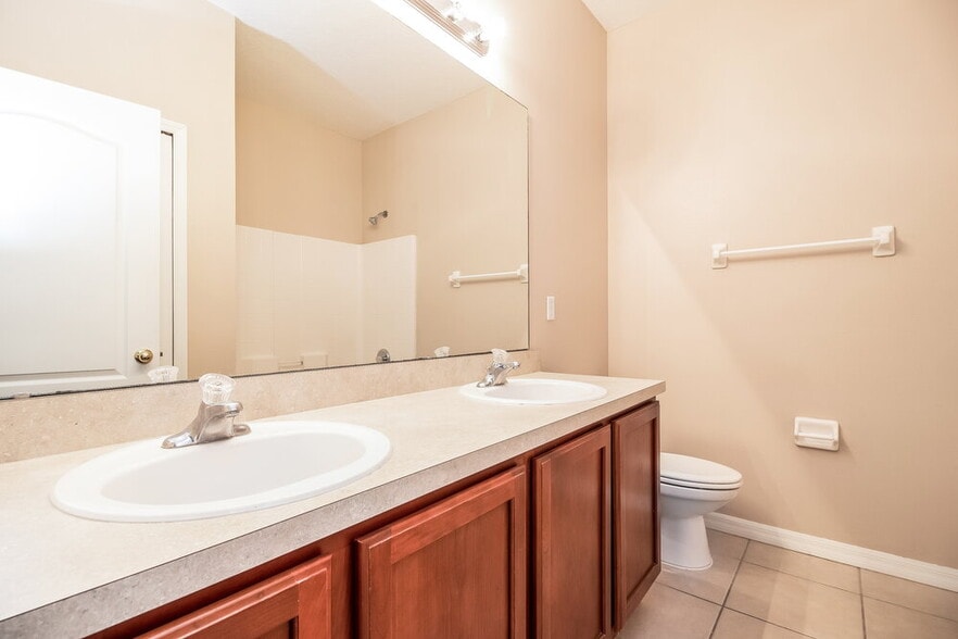 Building Photo - 4316 Creeks Run Blvd