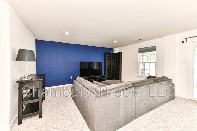 Building Photo - 1778 Rockledge Terrace