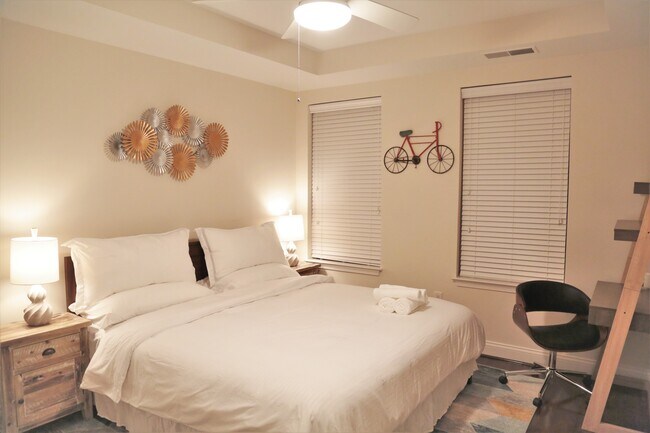 Building Photo - 1111 Oronoco St