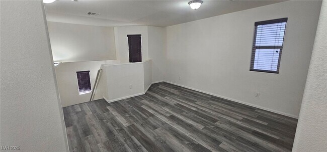 Building Photo - 5446 Gold One Ln
