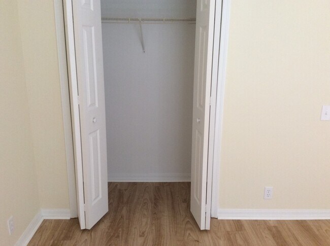 Building Photo - 4254 Whistlewood Cir