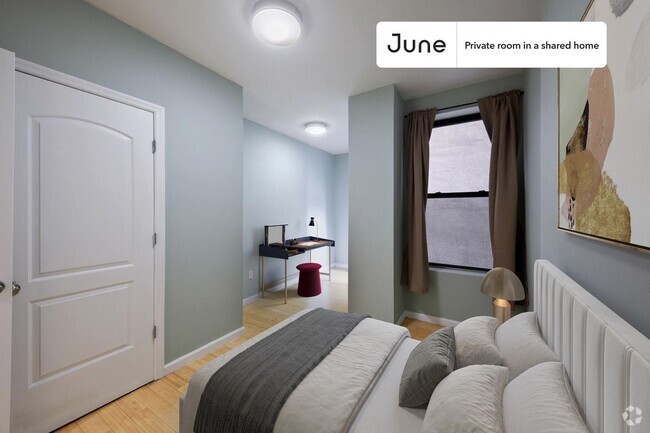 Building Photo - 301 Saint Nicholas