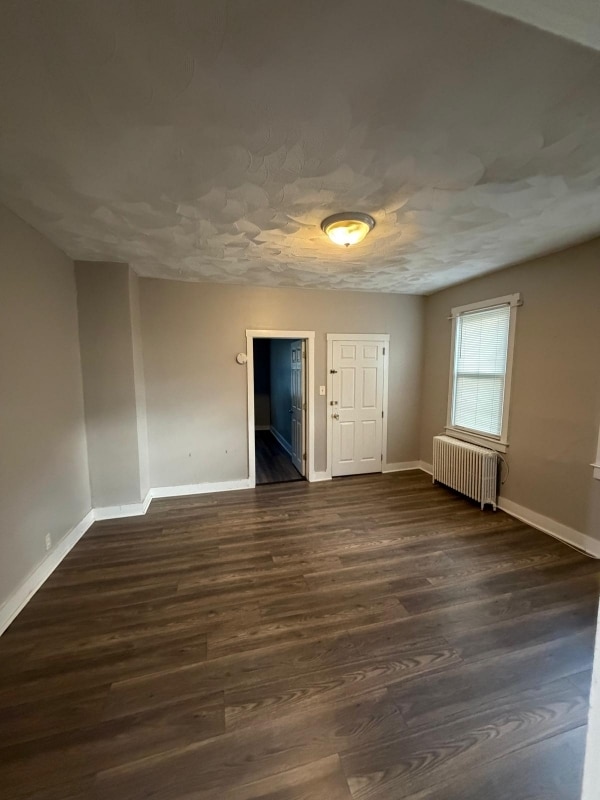 Building Photo - 127 Liverpool Ave