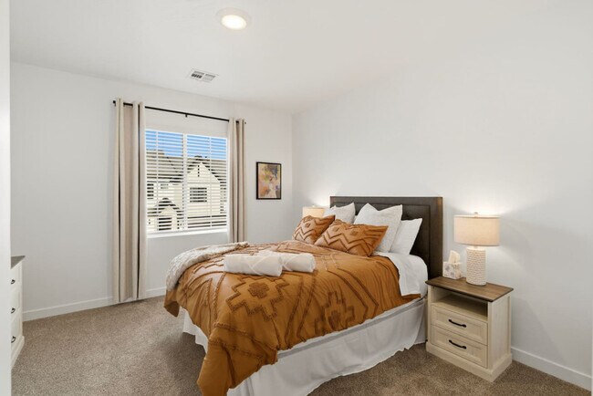 Building Photo - 1709 Ripple Rock Dr