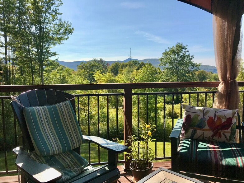 Building Photo - 475 Black Bear Holw