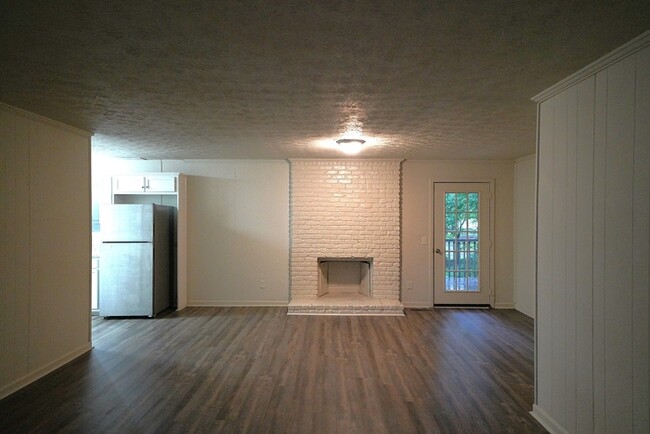 Building Photo - 3887 Rosita Ave