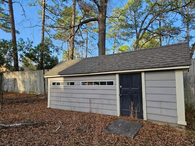 Building Photo - Harbison !!!