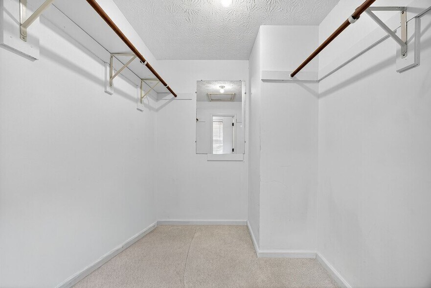 Building Photo - 145 N Bend Trail