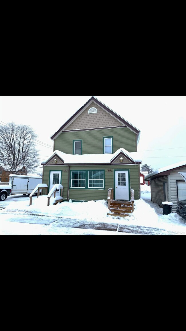 Primary Photo - 319 S 3rd St
