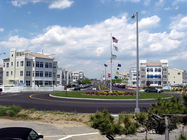 Building Photo - 1-31-31 Meridian Blvd