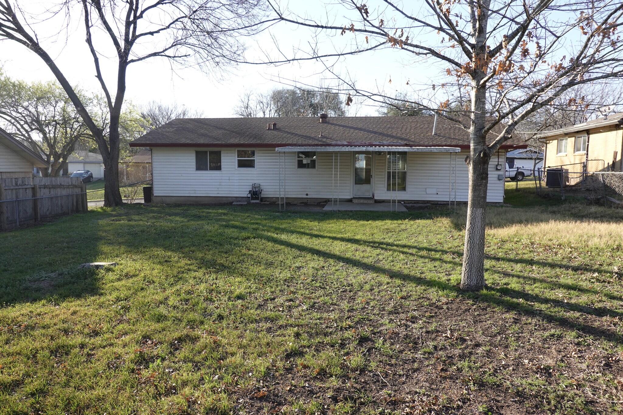 Fenced Backyard - 2409 Glen Springs Way