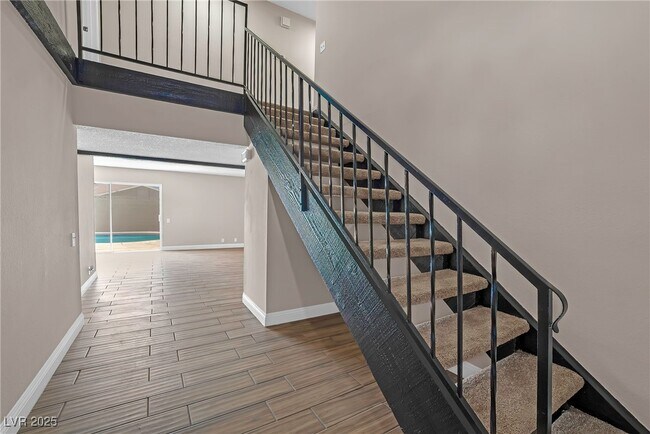 Building Photo - 4431 El Campana Way
