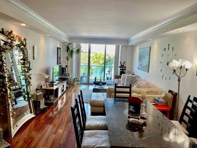 Building Photo - 19390 Collins Ave