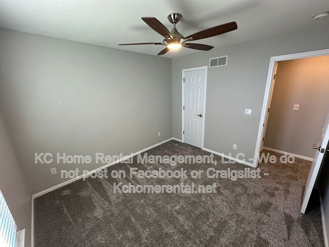 Building Photo - 224 S Huntsman Blvd