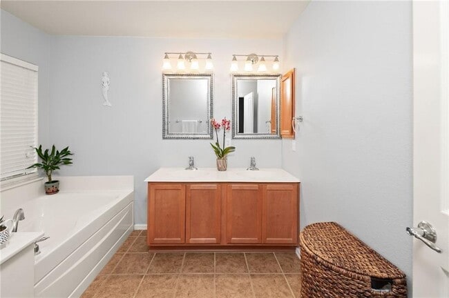 Building Photo - 1277 Sweet Gum Dr