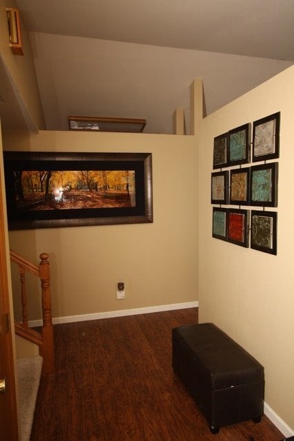 Building Photo - 3 Bedroom Home in South Anchorage w/ Fenced Yard!