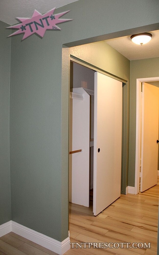 Building Photo - Condo in Montana Villas HOA