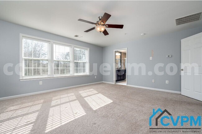 Building Photo - 117 Merlot St