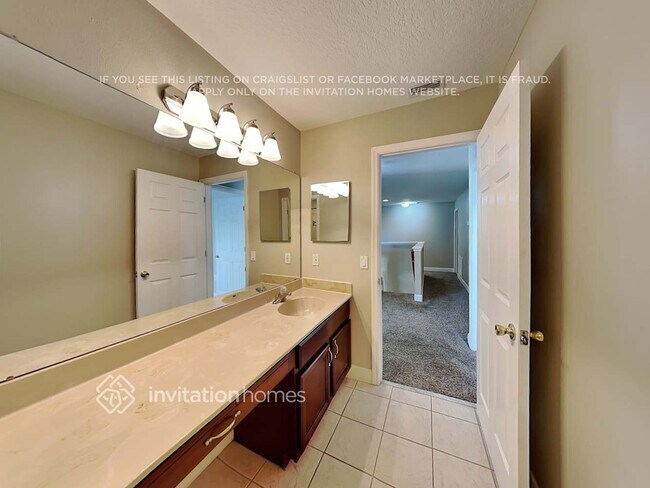 Building Photo - 8809 Cameron Crest Dr