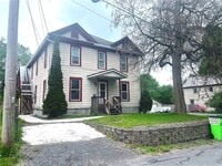 Building Photo - 7 Wells Ave