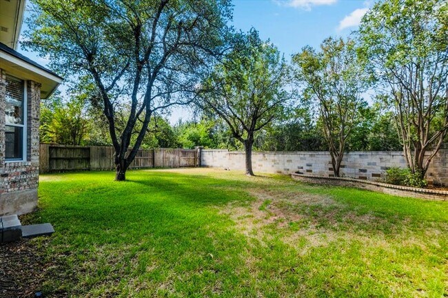 Building Photo - 3112 Burks Ln