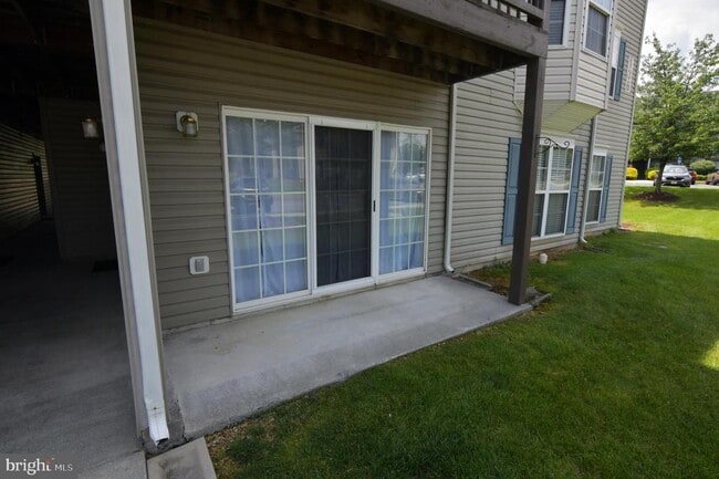 Building Photo - 136 Brookland Ct