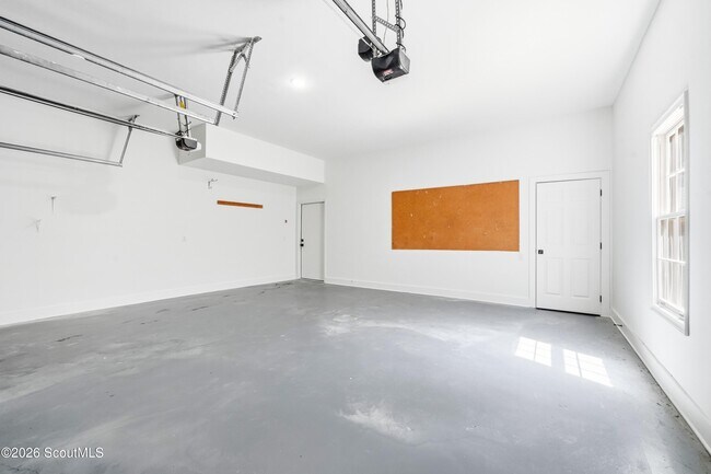 Building Photo - 106 Sandcastle Wy