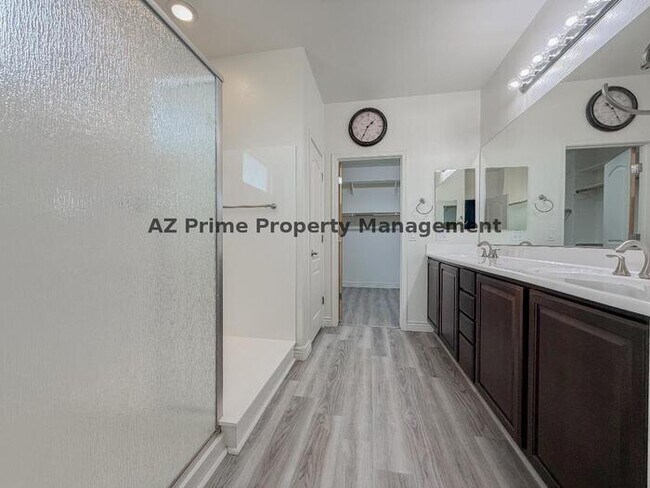 Building Photo - 18649 W Williams St