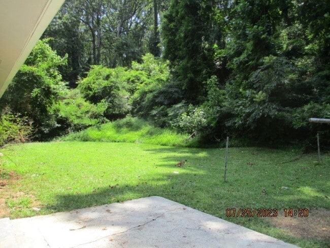 Building Photo - 2032 Rector Dr SW