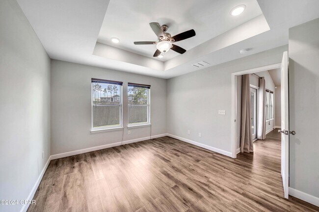Building Photo - 205 Woodlawn Ct