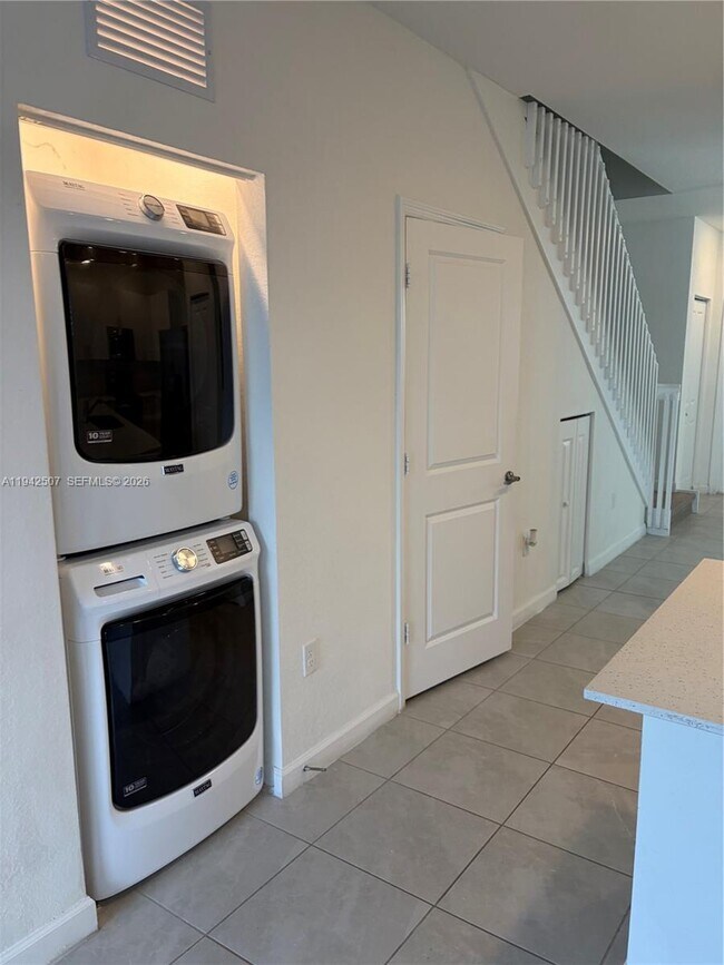 Building Photo - 13281 SW 285th St