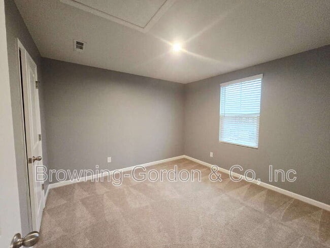 Building Photo - 1026 Cone Blvd