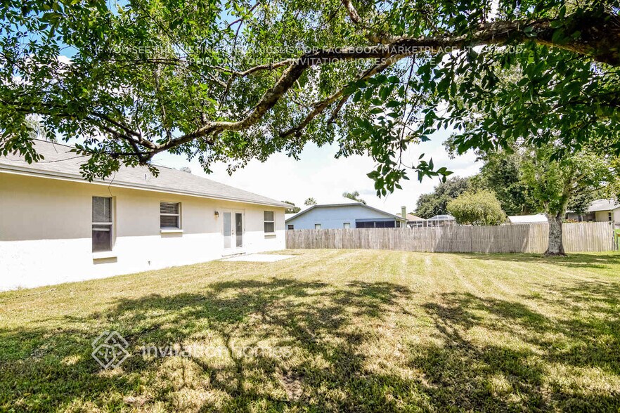 Building Photo - 2718 Jennifer Dr