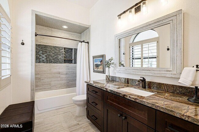 Building Photo - 8171 E Whispering Wind Dr