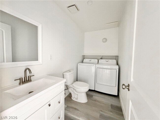 Building Photo - 1720 Cordoba Ln