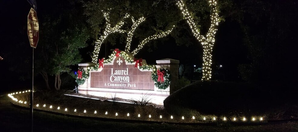 Building Photo - 10811 Marot Fld