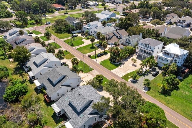 Building Photo - 506 Oceanview Ave