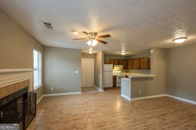 Building Photo - 4838 Westridge Dr