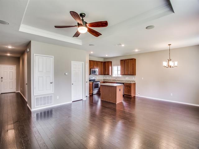Building Photo - 101 Tanglewood Dr
