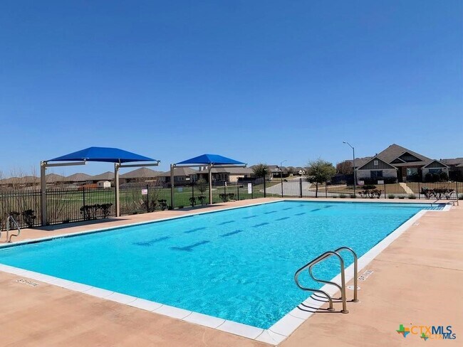 Building Photo - 703 Rivington Dr