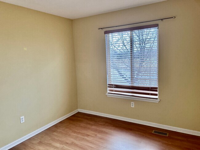 Building Photo - 21509 Georgetown Dr