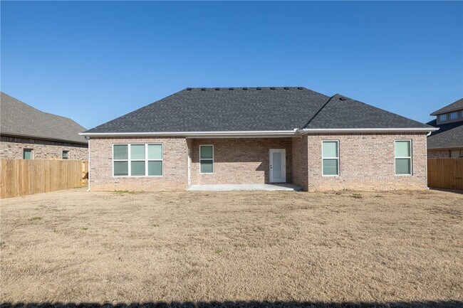 Building Photo - 5653 Poppy Ave