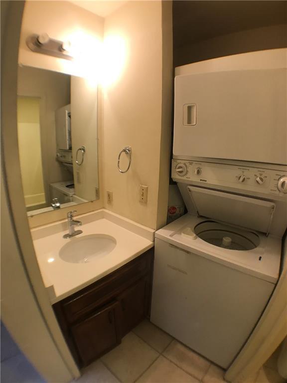 Building Photo - 4411 W Guadalupe St