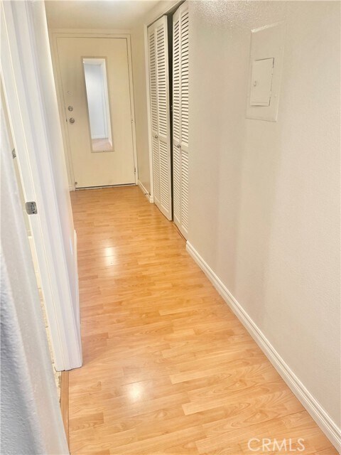Building Photo - 25141 Via Azul