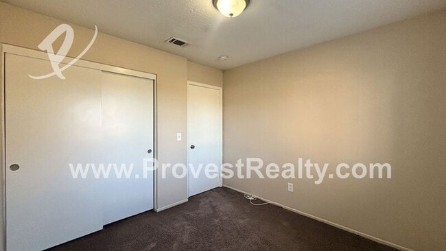 Building Photo - 21119 Little Beaver Rd