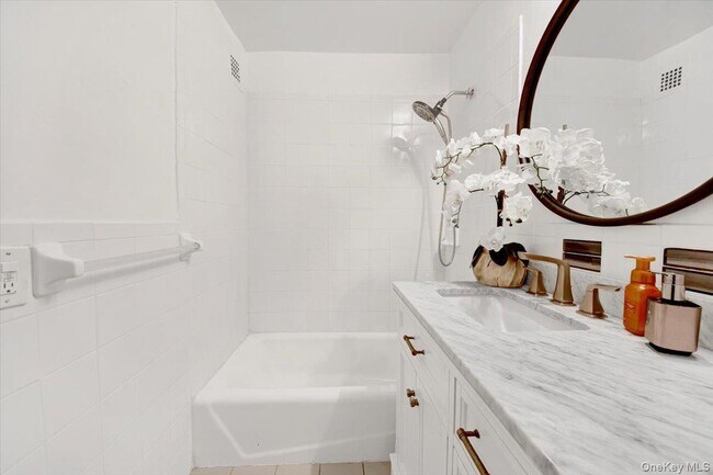 Building Photo - 1 Balint Dr