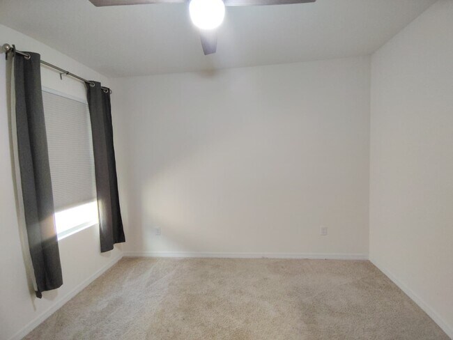 Building Photo - 1248 Sugarwood St