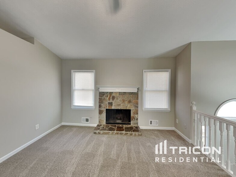 Building Photo - 1605 Windy Hill Pl SE
